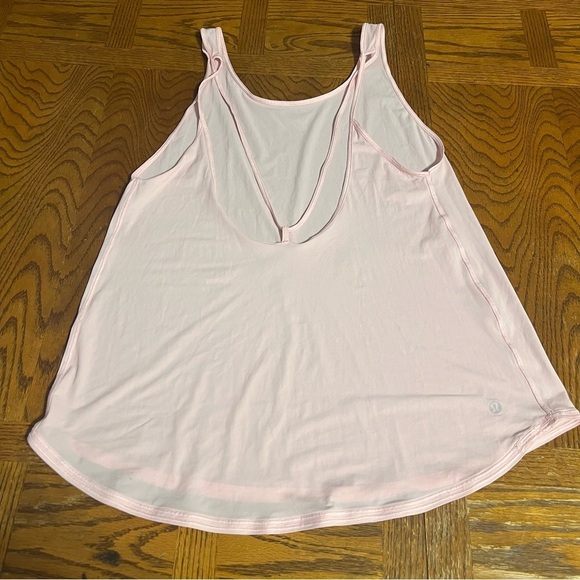 Lululemon Women's Let It Slip Strappy Back Tank Top Pearl Pink Sz S Relaxed Fit - Picture 9 of 10